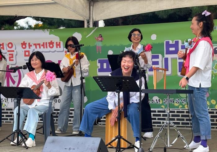 ▲ 11주년을 함께해, 휴 동아리페스티벌 