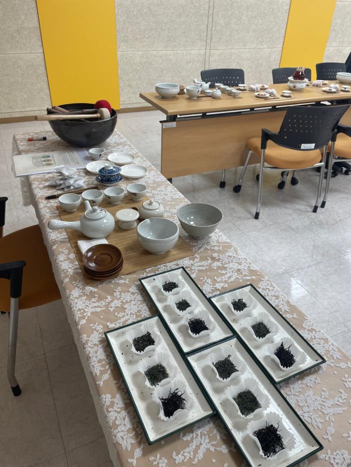 ▲밤에도 놀러오세-休 : 봄밤, 향기로운 차(茶)휴식