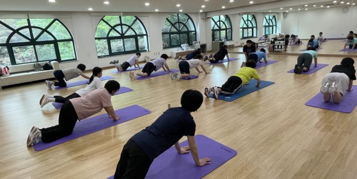 ▲기초체력만들기 - 체력충전소 프로그램